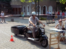 Norbert mit seinem Wiesel